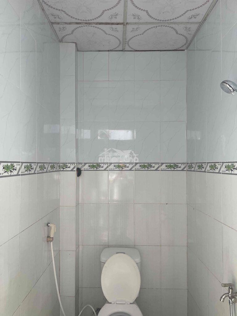 Cho thue dt -4x20 gac lung -2p ngủ-1p kin-1p hở dien nuoc chinh ấp 3 - 2