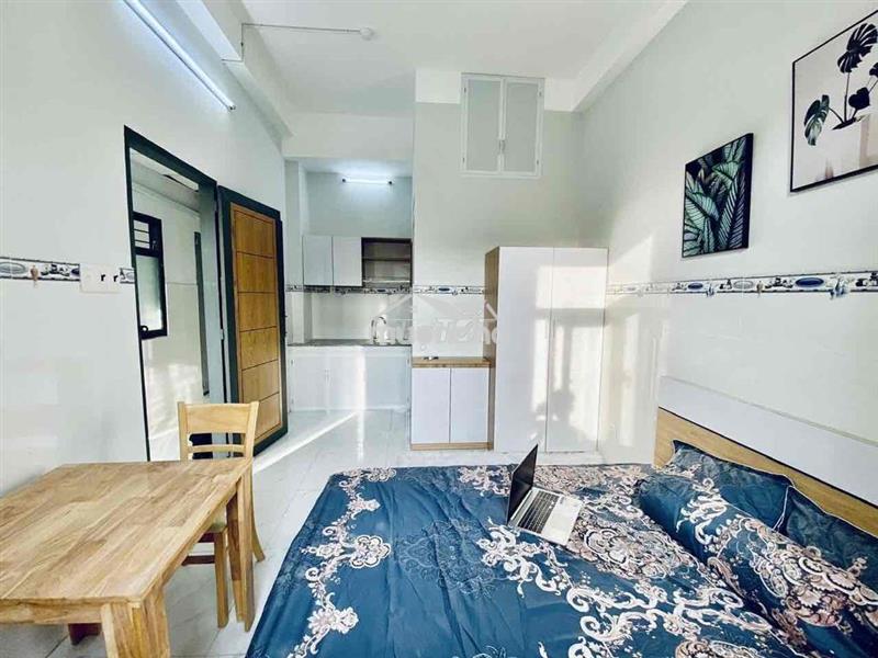⭐️Căn hộ full nội thất thang máy cửa sổ thoáng ngay etown tân bình