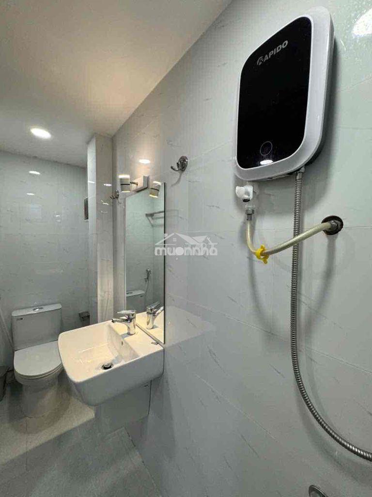 Studio ban công, cửa sổ trời full nội thất ngay trung tâm bình thạnh - 2