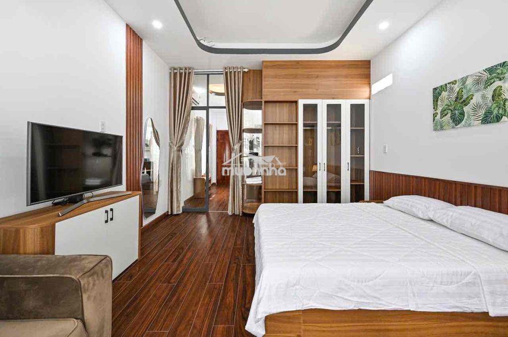 Cho thuê căn hộ full nội thất tách bếp có ban công gần bờ kè hoàng sa - 4