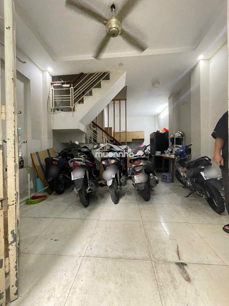 Nhà 4 tầng đường nguyễn tiểu la , 33m2 giá 5,5 tỷ