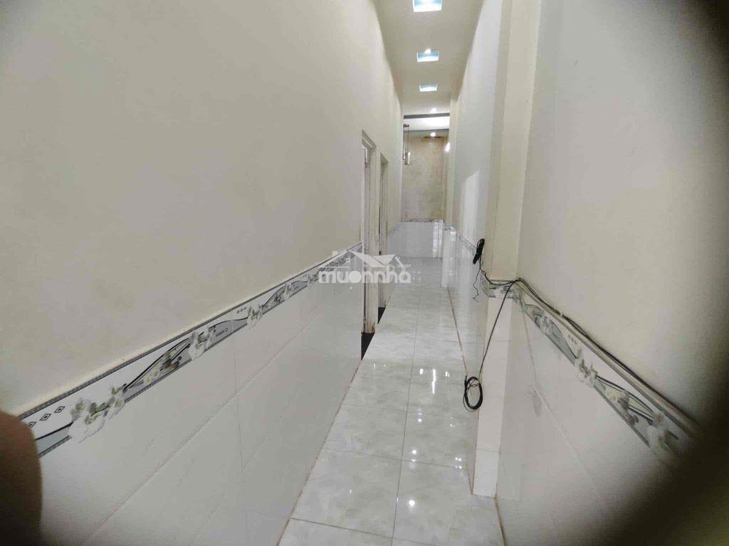 Nhà nguyên căn cho thuê dt 80m2,  2pn, 1wc - 3
