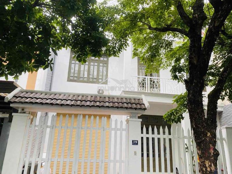 Bán biệt thự  ban nhanh 11t650  sát ng phước tần vs lê đaị hành