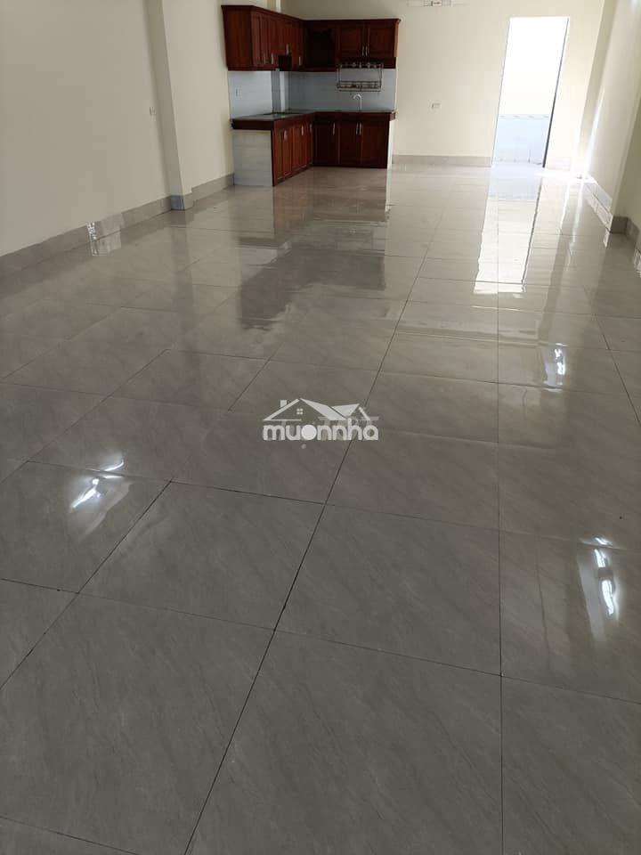 Chủ chuyển về quê nên để lại nhà 200m2 ở đ suối sâu , giá 800tr , shr. - 3