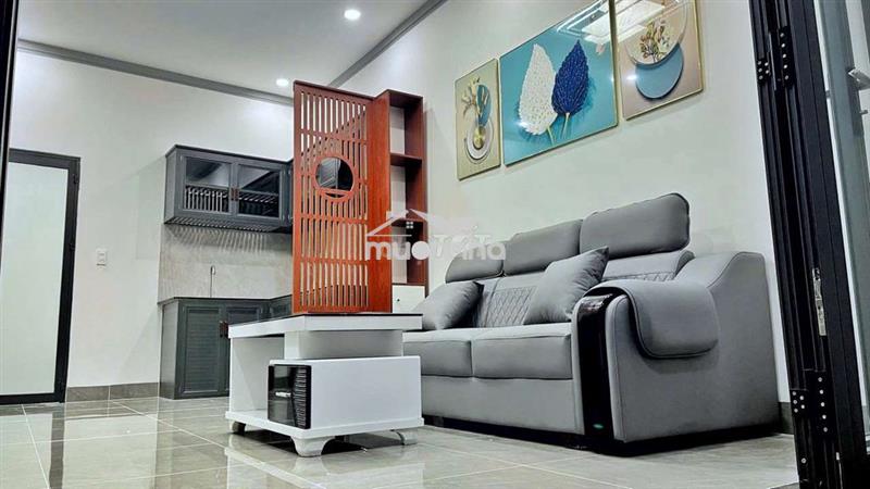 Nhà 1 trệt 1 lầu shr thổ cư gần nhà thờ biên hòa