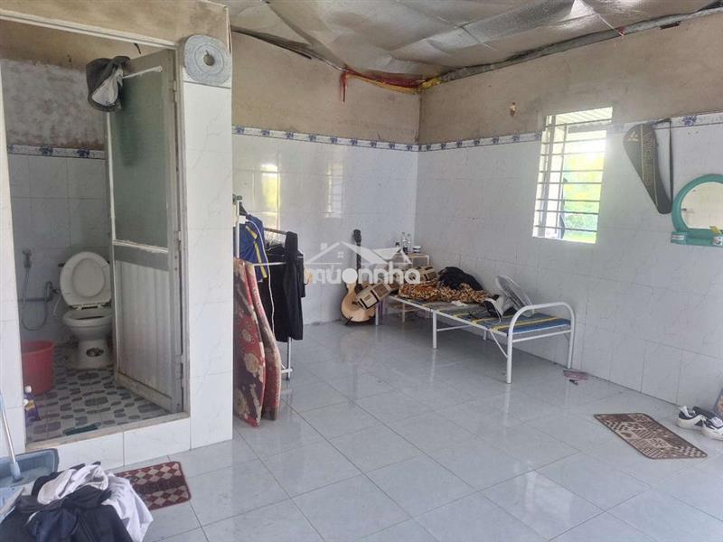 Riêng biệt như nhà nguyên căn dtsd 24m² trệt wc wiew hồ thoáng mát