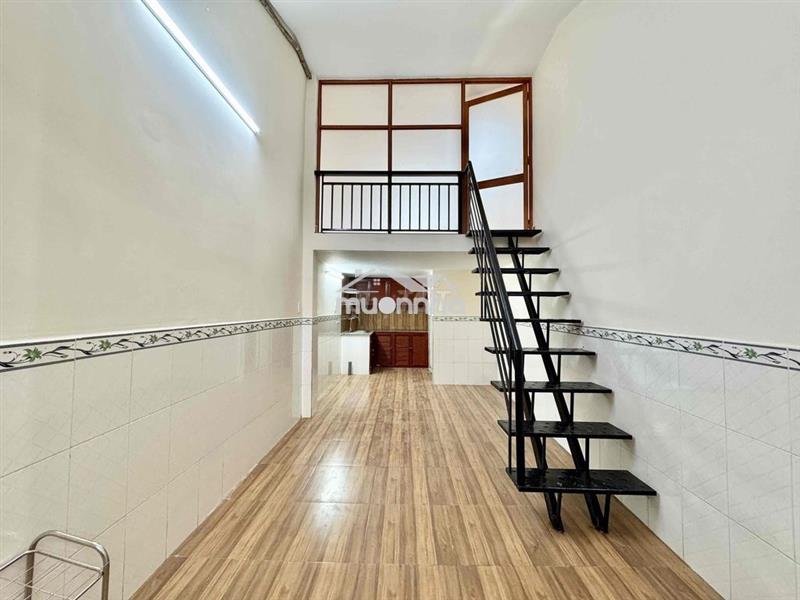 Cho thuê nhà 1 trệt 1 lầu đường thạnh lộc 29 - gần đh nguyễn tất thành