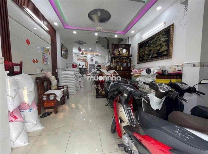 Nhà 4 tầng bà điểm giá 4ty350