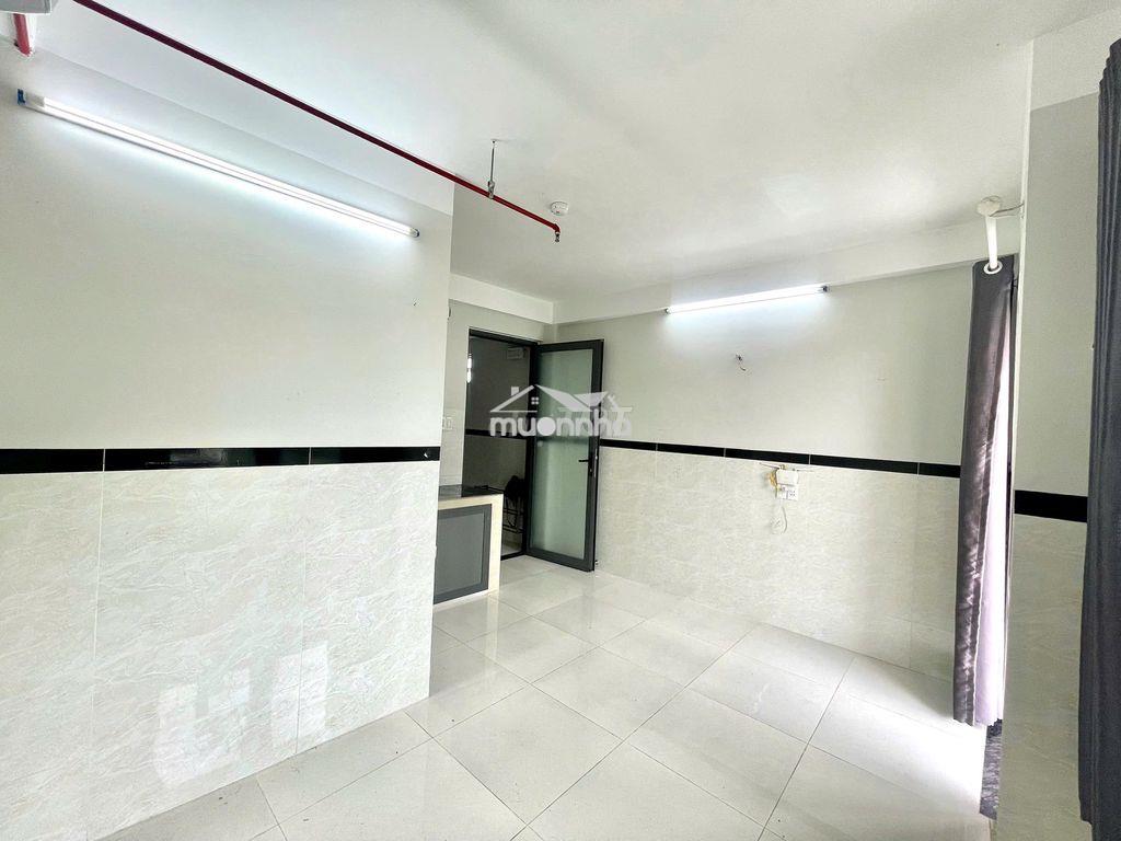 Studio máy lạnh, máy giặt riêng bancol ngay cổng sau cvpm quang trung - Ảnh 3