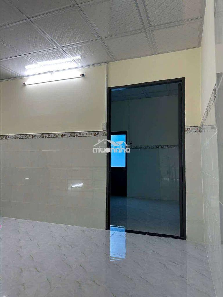 NHÀ TRỐNG SUỐT GẦN NGÃ 5 VĨNH LỘC.2 PHÒNG NGỦ 2 TOLLET - 4