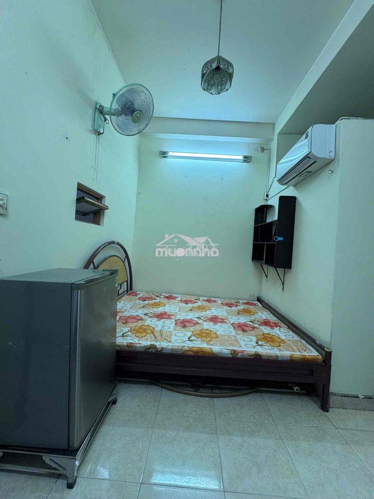 Cho sv nữ thuê 2 ngay q5 đối diện cafe đà lạt phố 3t2