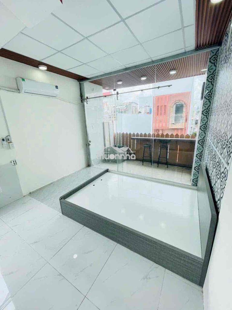 Căn hộ dịch vụ 1 phòng ngủ mới ở ngay đầm sen - 2