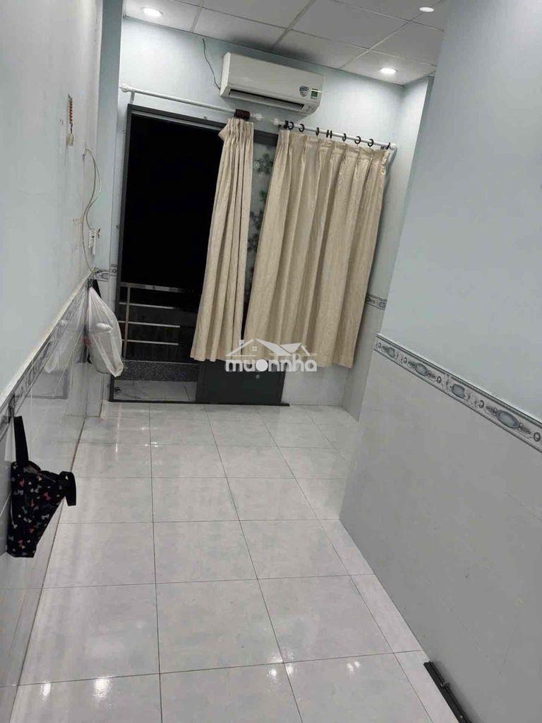 Bán nhà bình tiên, 20m2, 2 tầng, sổ vuông vức hoàn công đủ, hẻm 3m - 4