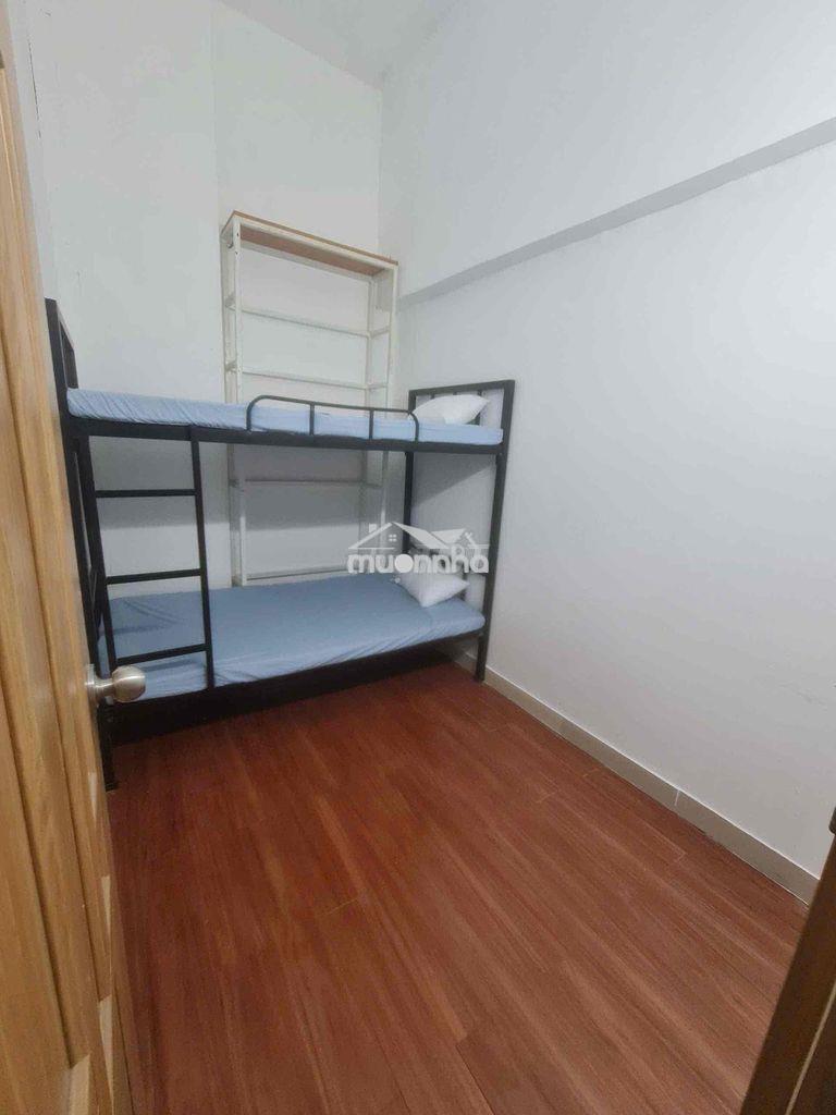 Ktx 2 người sạch sẽ- đi bộ qua đh văn hiến