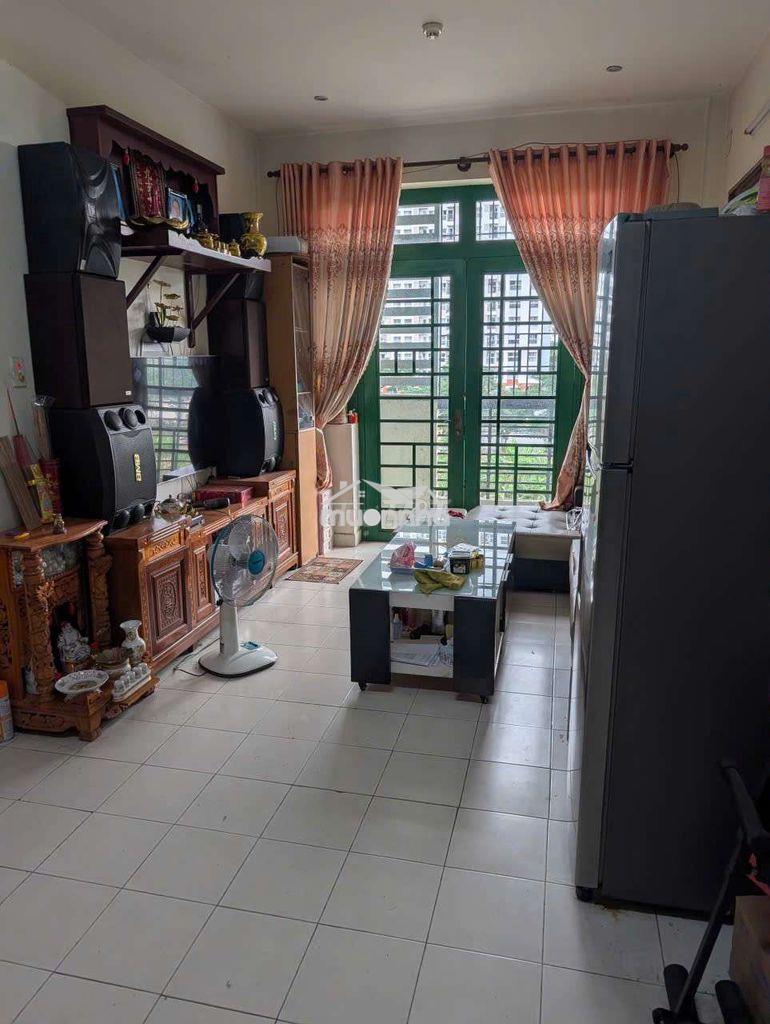 Cho thuê căn hộ đầy đủ nội thất 