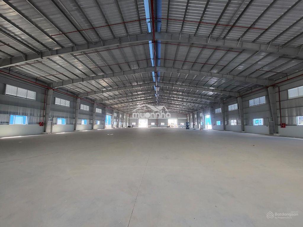 Cho thuê 3000m2 xưởng tân uyên , pccc tự động ,giấy tờ đầy đủ, xe cont - 3