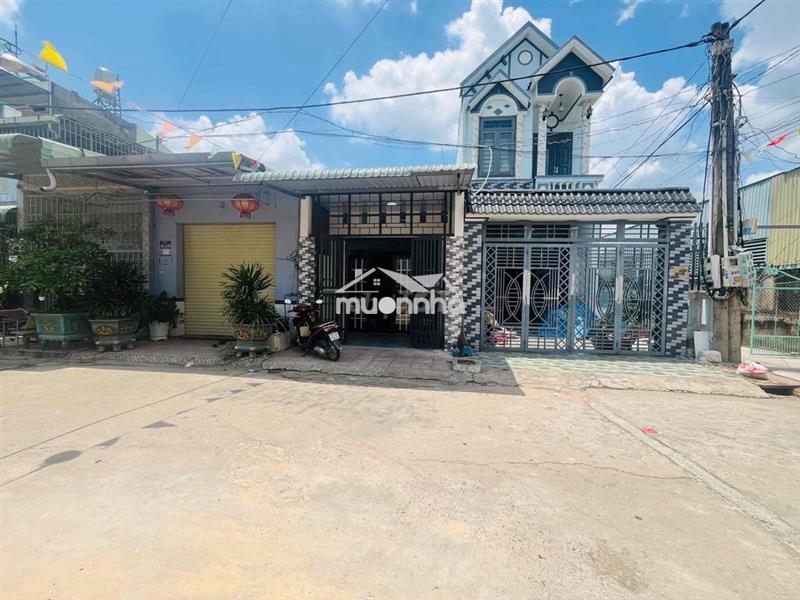Nhà sổ hồng riêng 61,9m2 tc 100% đường 2 ô tô