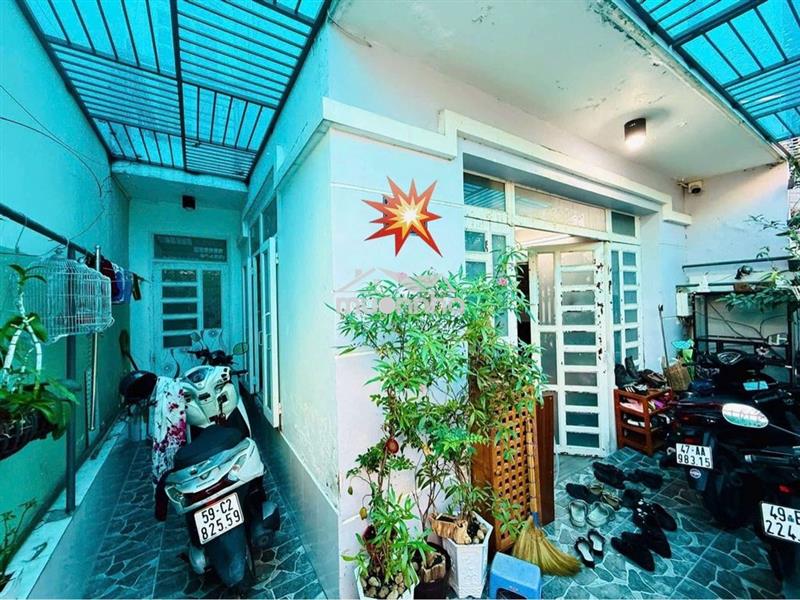 Nhà phố biệt thự đường đào sư tích gần làng đại học phước kiển 