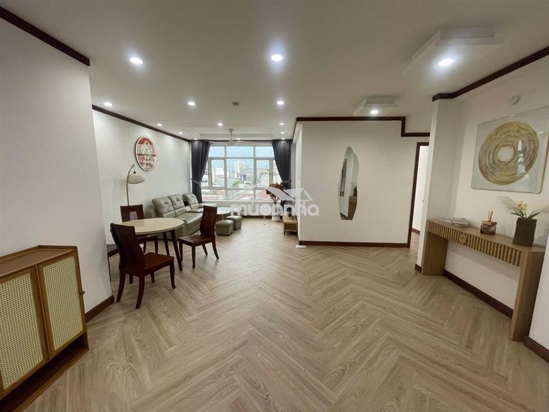 - Tôi cần cho thuê căn  hoàng anh gold house ( an tiến ) nhà đẹp