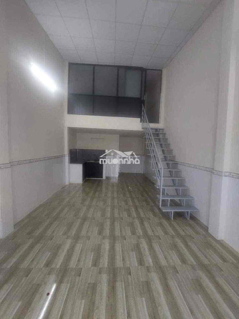 Cho thuê nhà nguyên căn tx 52 gần chợ đường giá 4tr