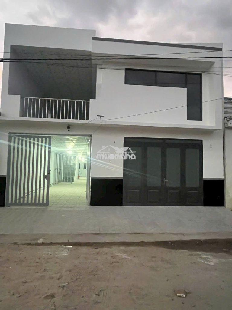 Bán dãy trọ dĩ an đang cho thuê thu nhập 12tr/th - sát làng đại học