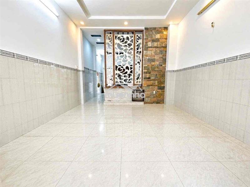 Nhà 1 trệt 1 lầu 2pn 2wc đường hương lộ 2 (giáp tân phú)
