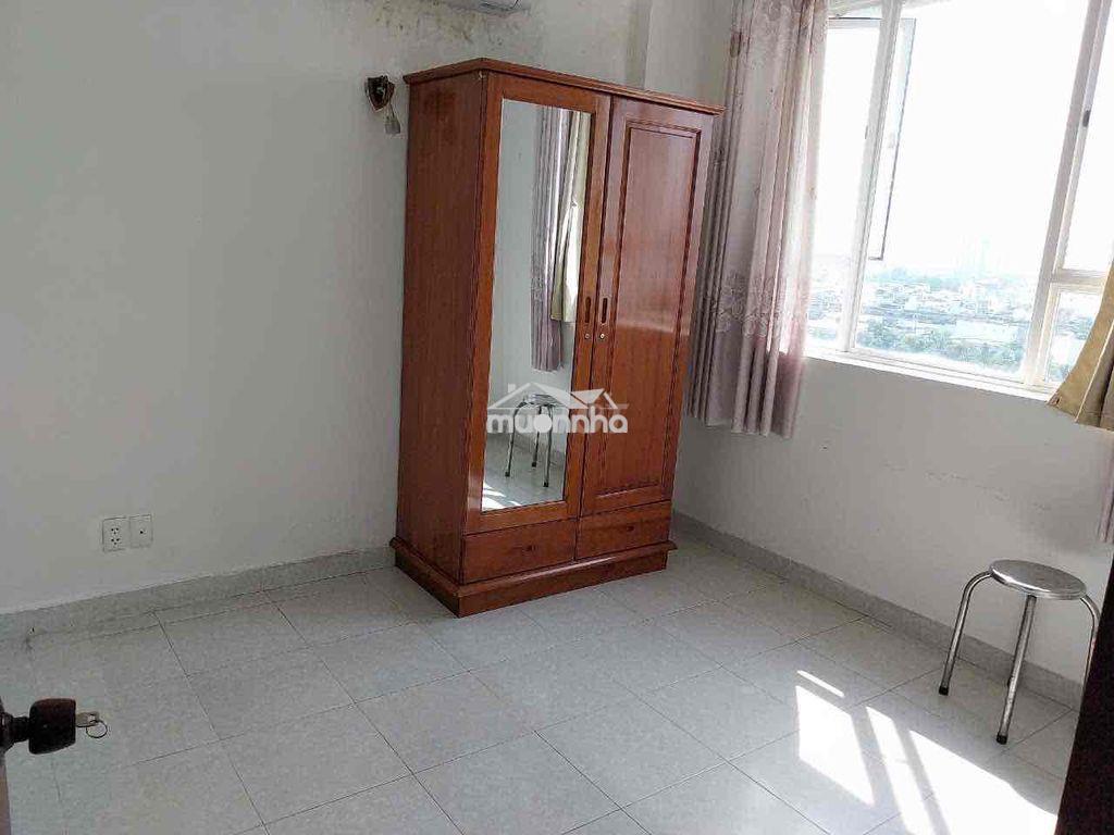 Ở ghép căn 2pn - chung cư hoàng kim - mỗi người 1pn riêng - 4