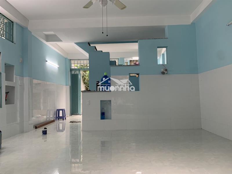 Cho thuê nhà hxh nguyễn văn luông, 5mx9m, 1 lầu sân thượng, chỉ 10tr!