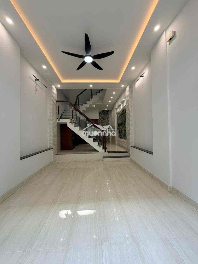 Cho thuê nhà nguyên căn, 1 lầu, 2 pn, hẻm thông xe hơi.