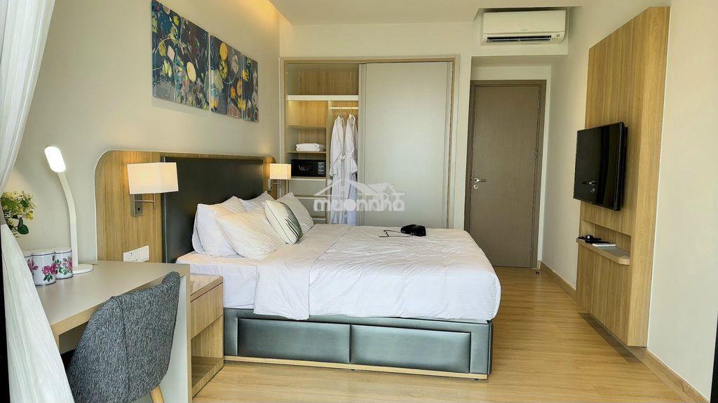 Căn góc zenity quận 1 - 200m² - 4pn, 3wc - nhà mới 99% - sổ hồng riêng - 4
