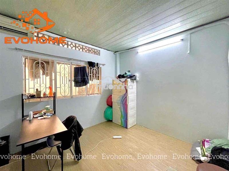 Nhà nguyên căn 3pn2wc, sẵn 4 máy lạnh