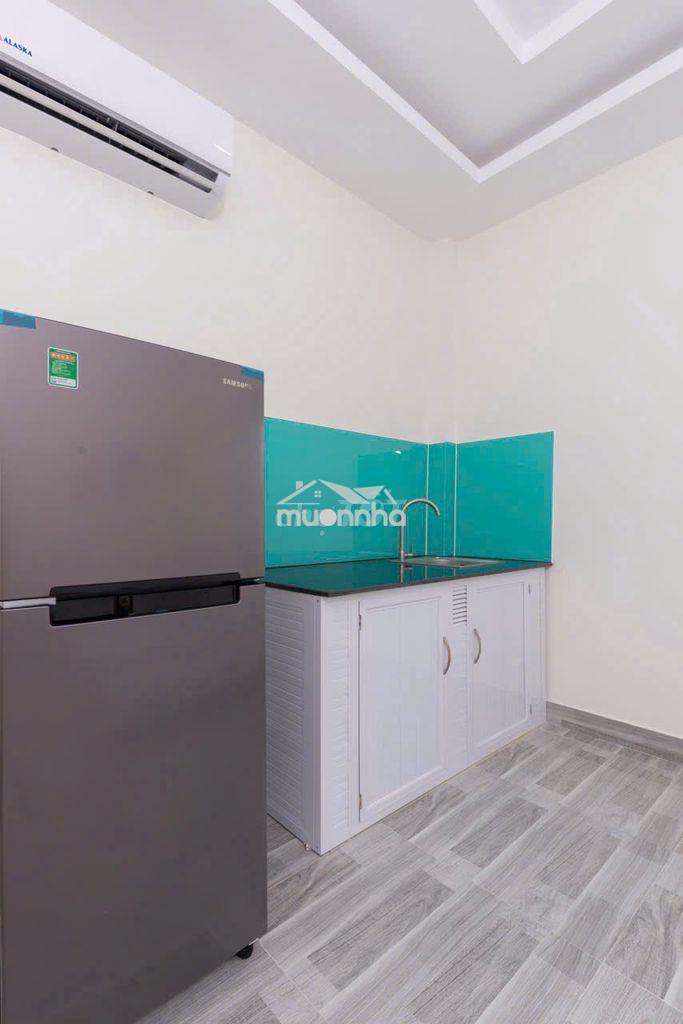 Cho thuê studio cửa sổ lớn bùi đình túy - 2