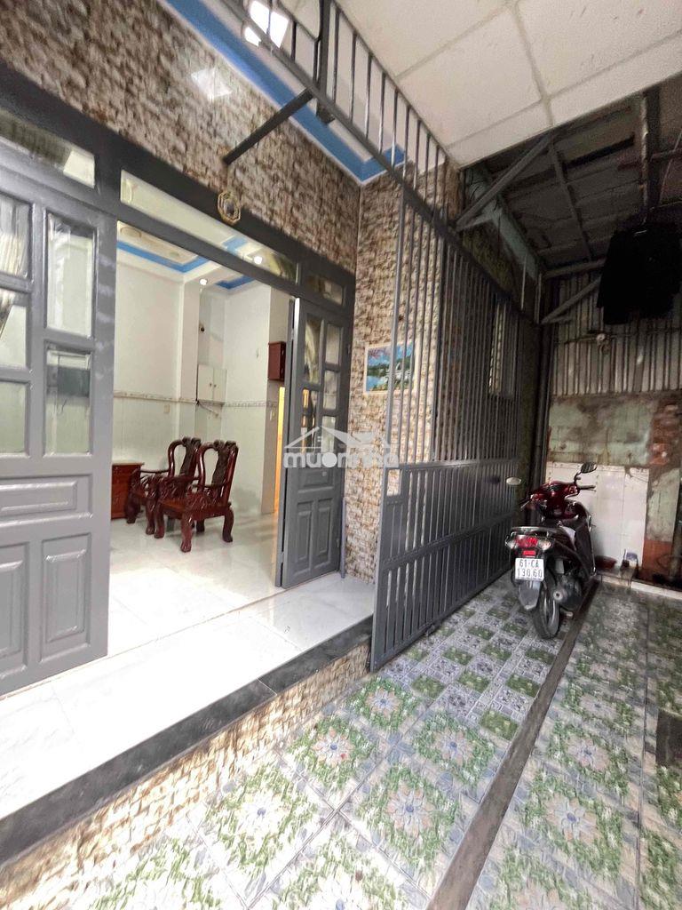 Nhà sổ hồng riêng dt 25,6m2_ phường dĩ an tphcm