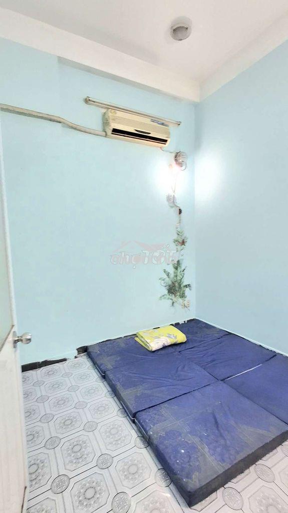 Phòng nữ 2tr2 xvnt bình thạnh