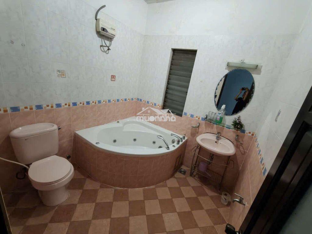 Chính chủ - phòng ban công 30m2 - 4
