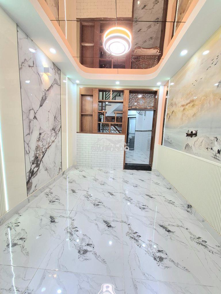 Nhà đẹp q4- 30m2 - 3 tầng- full nội thất- sân thượng