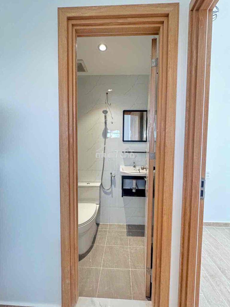 Nhà mới xây 2pn - 2wc gần phú mỹ hưng, hẻm huỳnh tấn phát, dọn vào ở .