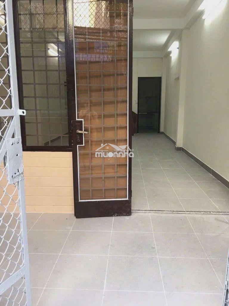 Cho thuê nhà hẻm xe hơi sát mặt tiền cmt8 q3 8 - 4