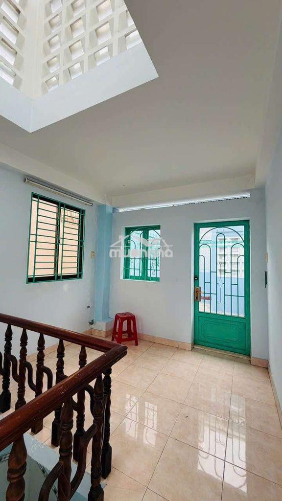 Nhà 1 trệt lửng 2 lầu 3x14m 3 phòng hẻm trong chợ 107 nguyễn chế nghĩa - 4