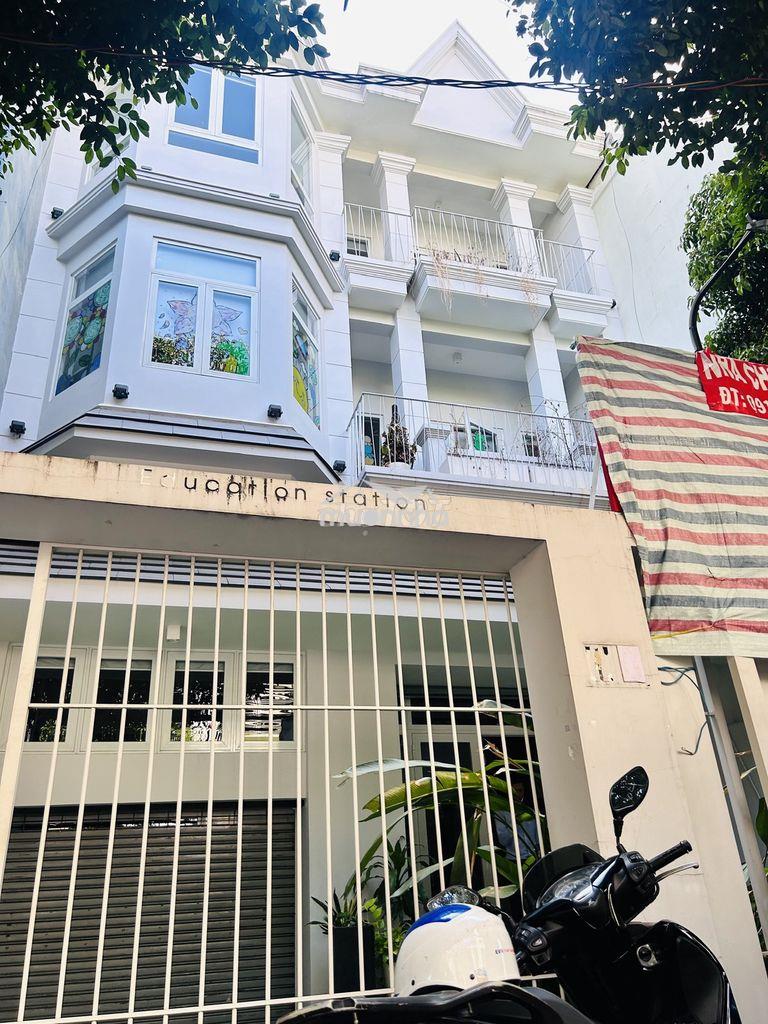 Nhà đường sư vạn hạnh diện tích: 8x20m trệt 3 lầu cho thuê