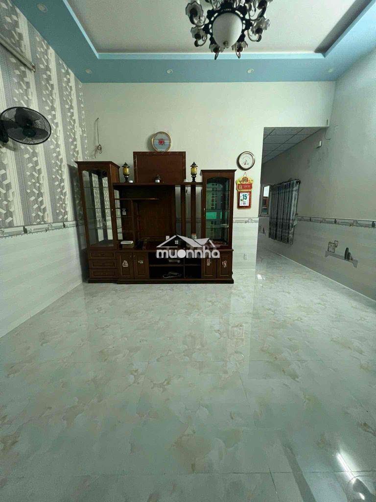 Cho thuê nhà góc 2mt hẻm đồng đen 5x18 trệt lửng lầu 3pn - 2