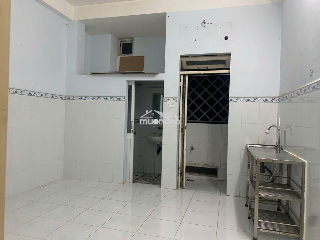 Phòng trọ cao cấp 22m2, đ. tám danh, quận 8 3,2 triệu- 22 m - 3
