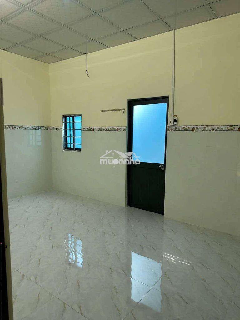 NHÀ TRỐNG SUỐT GẦN NGÃ 5 VĨNH LỘC.2 PHÒNG NGỦ 2 TOLLET - 3