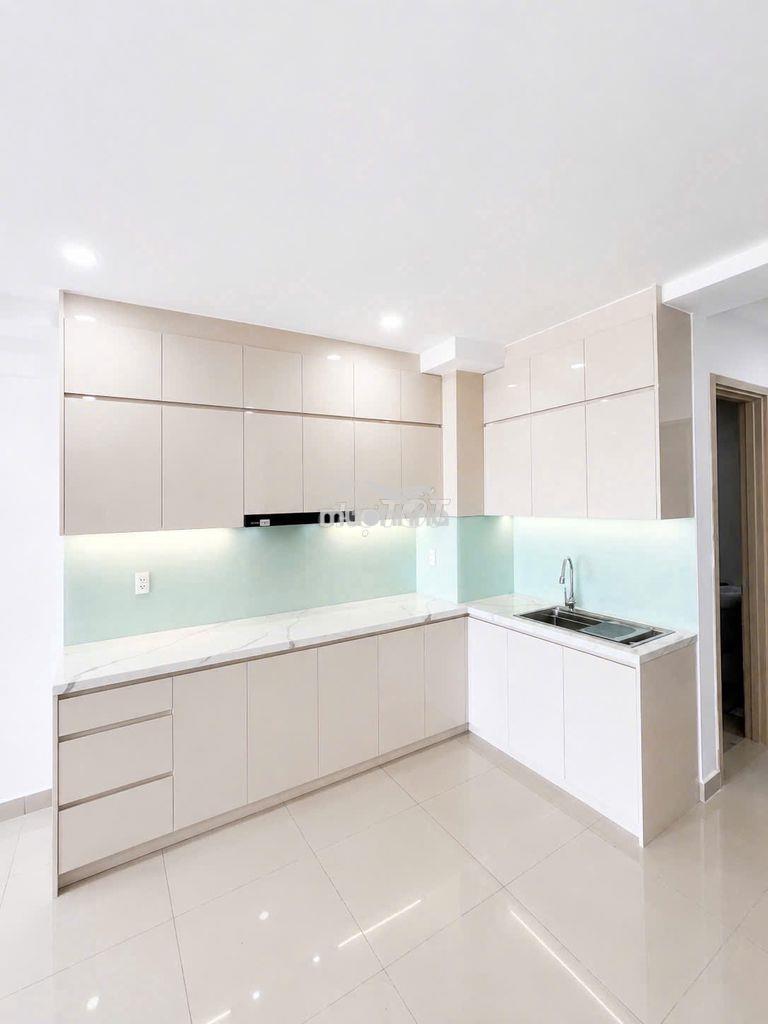Bán gấp căn hộ 3pn 2wc- 86m2,giá 2tỷ799,nhà mới 100%,đã có sổ hồng