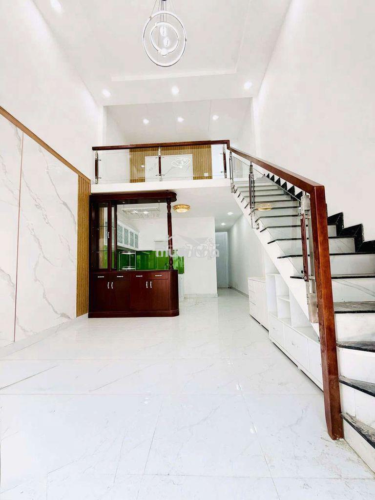 Nhà shr 42m2, trệt lửng, gần chợ ubnd xã đông thạnh, giáp quận 12.