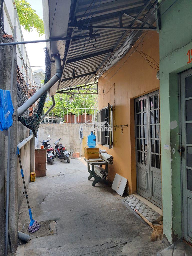Cần cho thuê phòng trọ diện tích lớn ngay phạm văn đồng