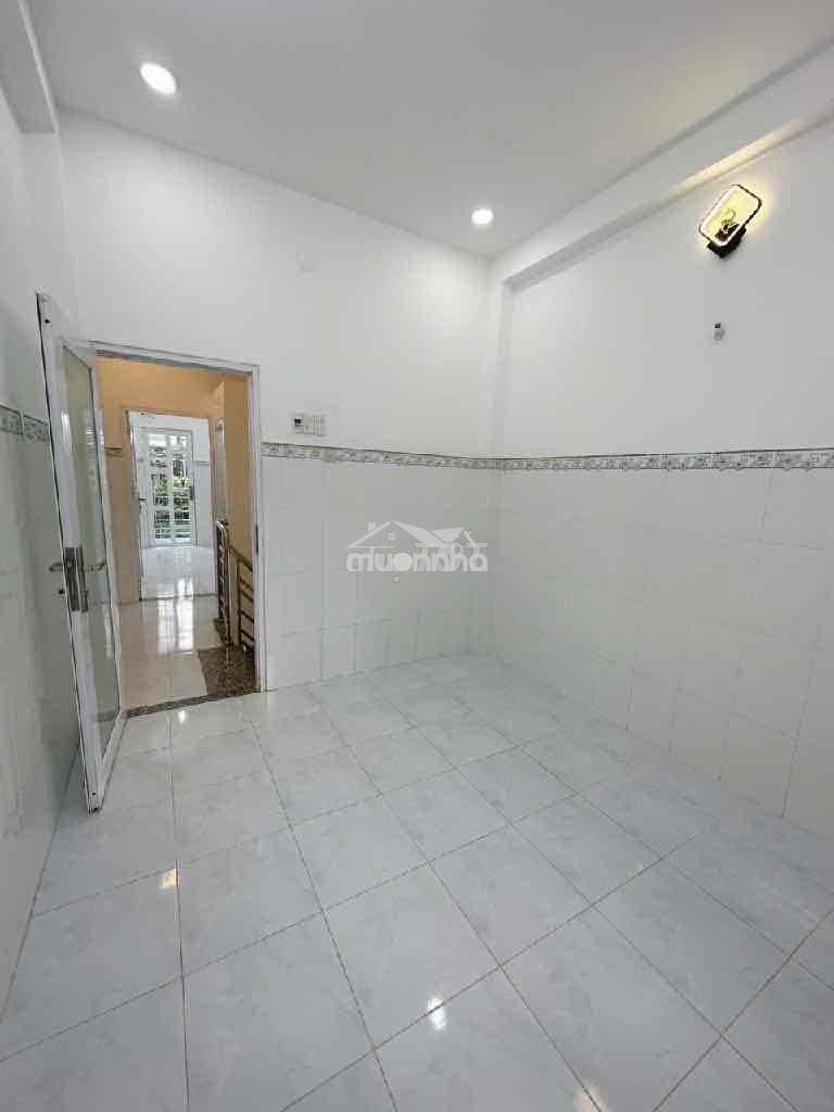 🏡 Cho thuê phòng full nội thất quận 10 – chỉ 3 triệu/tháng 📍 địa chỉ: - 2