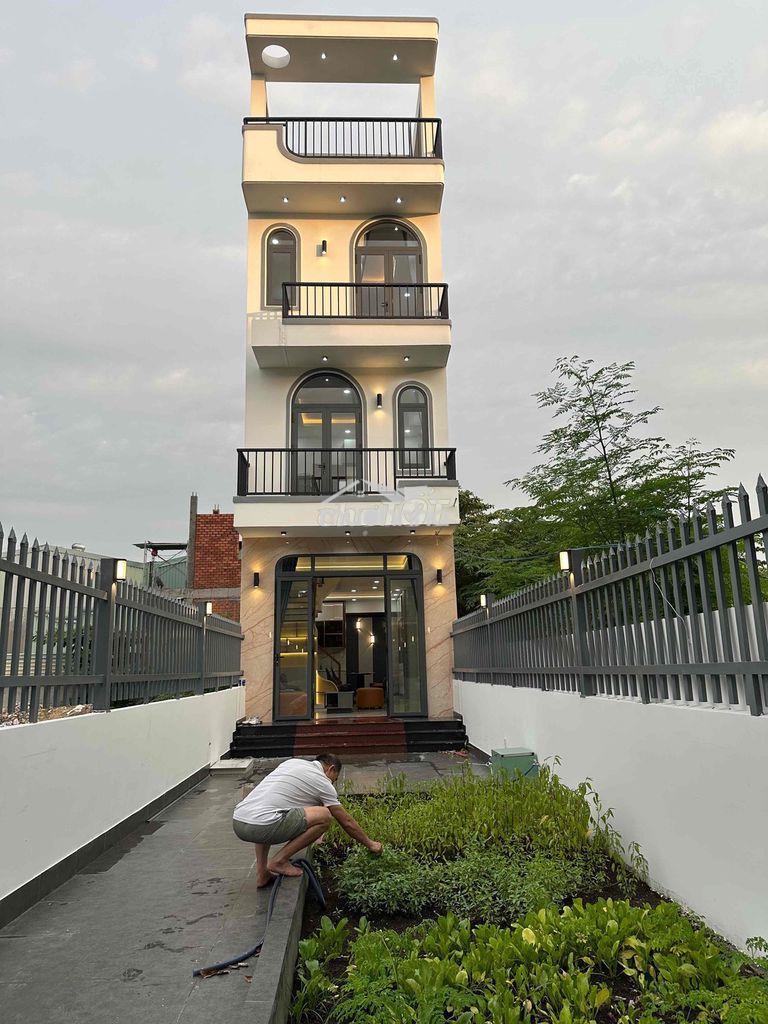 Ngay hà huy giáp - nhà mới full nội thất - 133m2 - 4 tầng - 2