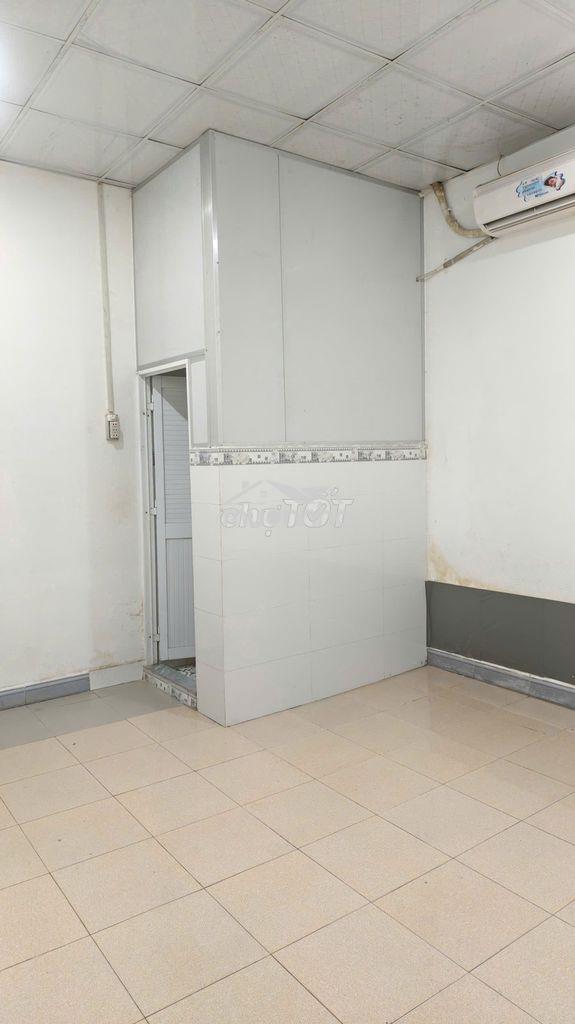 Cho thuê phòng trọ gần trường đại học nguyễn tất thành - 2