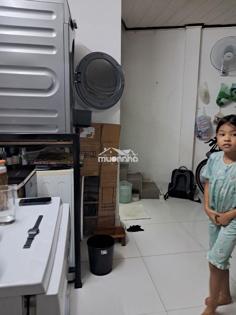Nhà phan đăng lưu,1 trệt,1 lầu,mới.